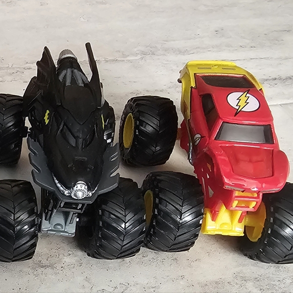 Super hero monster trucks - Picture 9 of 9